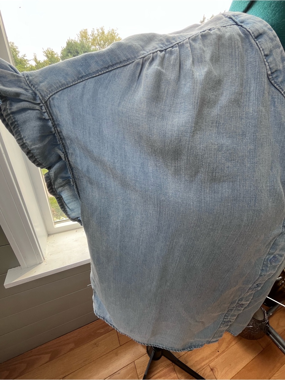Jane and Delancey Light Blue Button-Front Denim-Style Women's Top - Picture 4 of 5